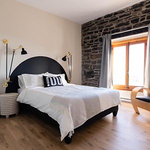 Deluxe Two-Bedroom Suite
