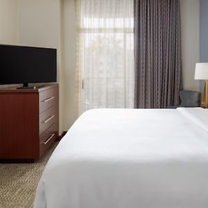 One-Bedroom King Suite Disability Access