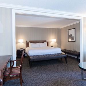 Grand King Room