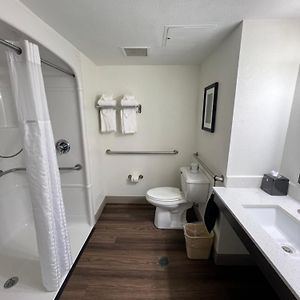 King Room Mobility accessible