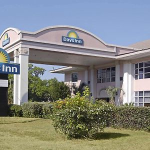 Days Inn By Wyndham Gainesville University