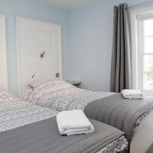Private Bathroom Twin Room