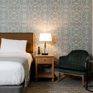 Historic Queen Room