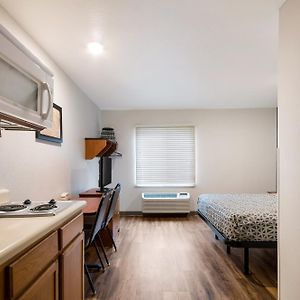 Queen Suite