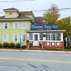 Channel Bass Inn And Restaurant
