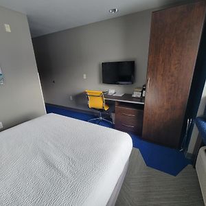 Queen Room Disability Access