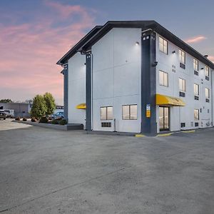 Super 8 By Wyndham Johnson City