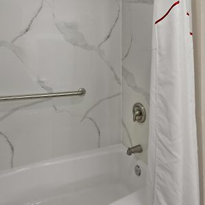 Queen Suite