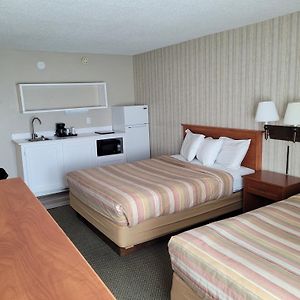 Queen Suite