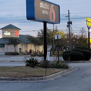 Studio 6 Suites Hinesville, Ga