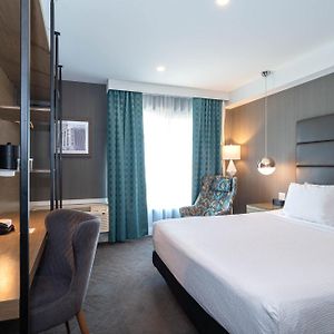 Signature Room
