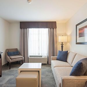 One-Bedroom King Suite