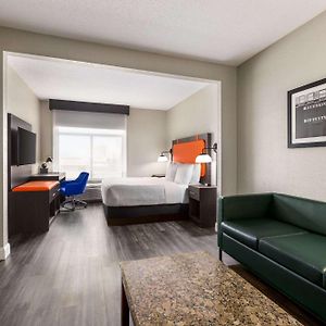 Executive King Room