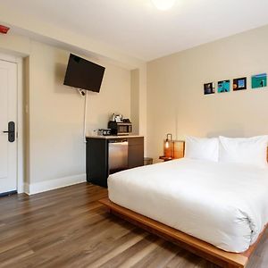 Historic King Room