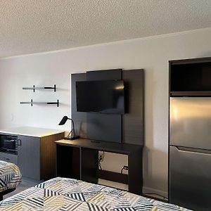 Queen Room Disability Access