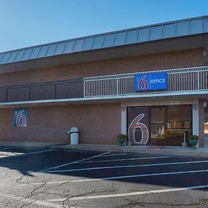 Studio 6 Suites Perry, Ga