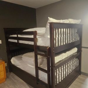 Family Queen Room