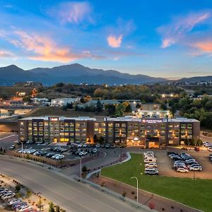 Best Western Plus Fillmore Inn & Suites