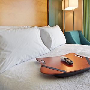Premium King Room