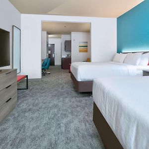 Queen Suite Disability Access