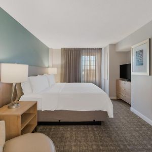 One-Bedroom King Suite