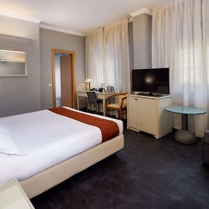 Comfort King Room