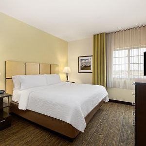 One-Bedroom King Suite