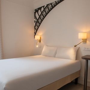 Budget King Room
