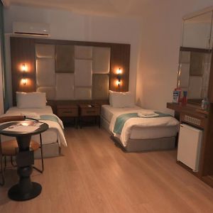 Isle Hotel