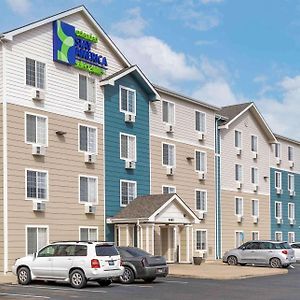 Extended Stay America Select Suites - Wichita - South