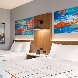 Queen Suite Mobility or hearing accessible