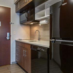 Efficiency King Room
