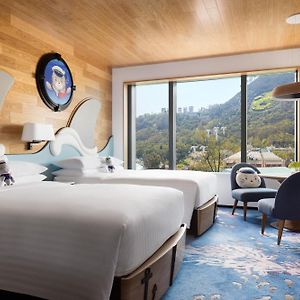 Themed Room