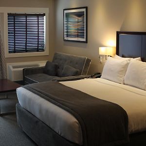 Deluxe Junior Suite