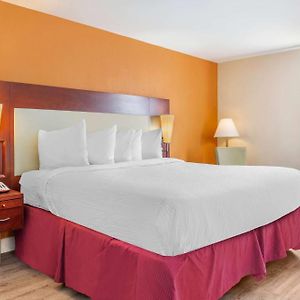 King Suite Mobility accessible