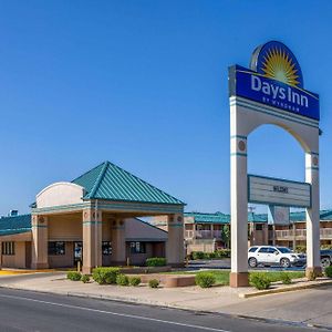 Days Inn By Wyndham Roswell