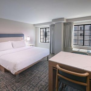 Efficiency King Suite