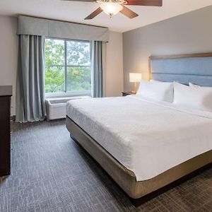 One-Bedroom King Suite