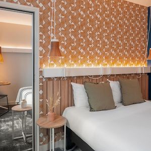 Standard Family Suite