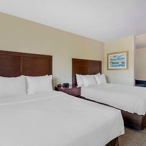 Queen Suite