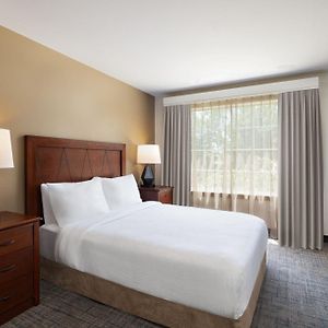 One-Bedroom Queen Suite Mobility accessible