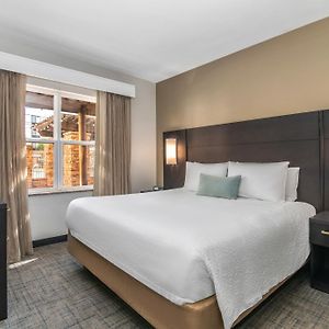 Two-Bedroom King Suite