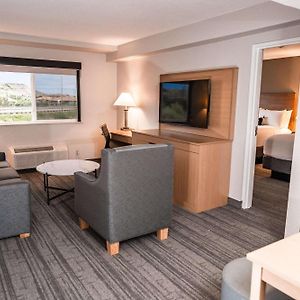 Queen Suite
