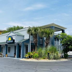 Days Inn By Wyndham Fort Walton Beach