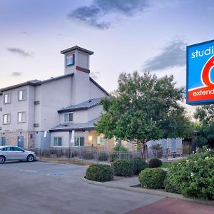 Studio 6-Bakersfield, Ca