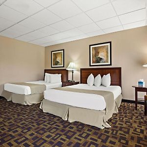 Queen Room Mobility accessible