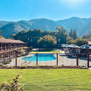 Hidden Valley Inn