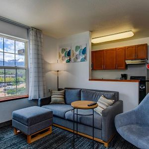Two-Bedroom King Suite