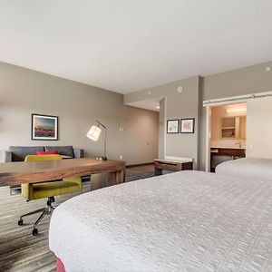Queen Studio Suite Two Queen Beds