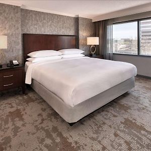 Two Room Upper Floors King Suite